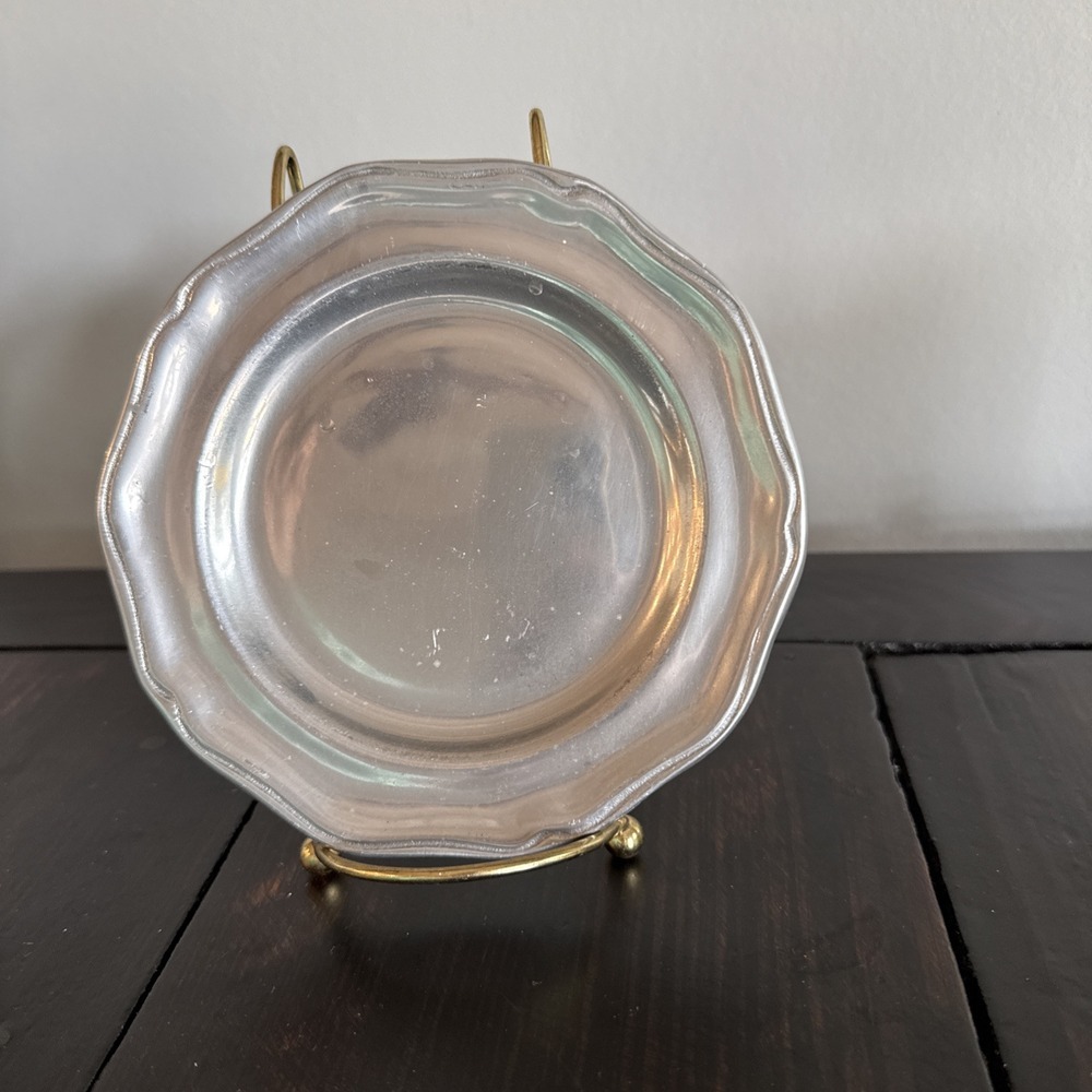 Vintage RWP Wilton Armetale Pewter Salad Bread Dessert‎ Plates Set Of 2.